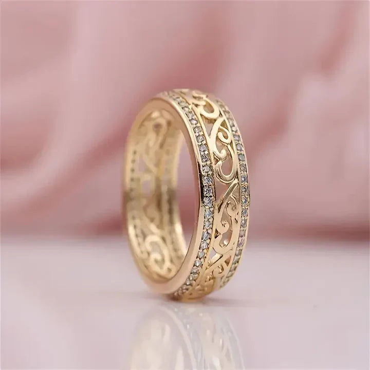 Anillo Brillante Hueco Vintage en Oro